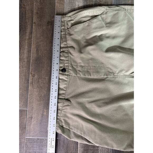 Volcom Shorts Mens Size 36 Beige Chino Corpo Class Skater Casual Y2K - Picture 9 of 11